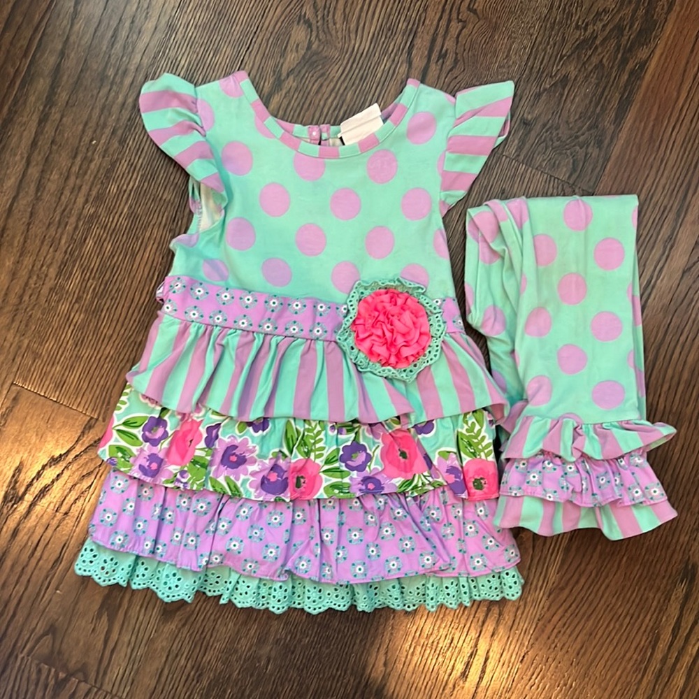Adorable set!